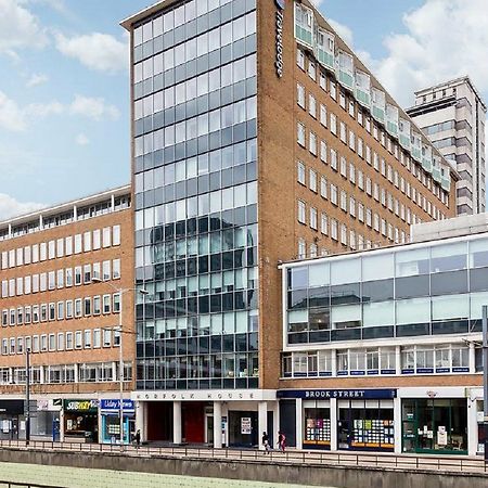 Travelodge Croydon Central Esterno foto