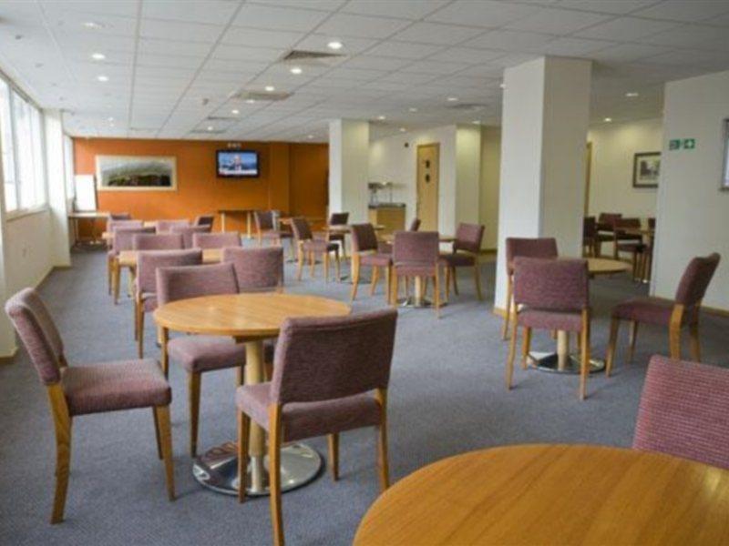 Travelodge Croydon Central Esterno foto