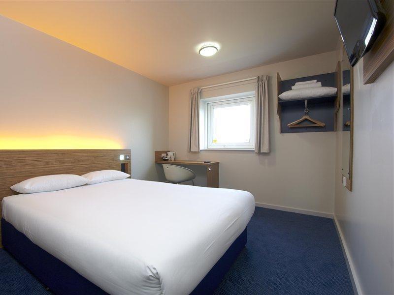 Travelodge Croydon Central Esterno foto