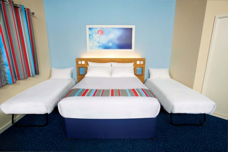 Travelodge Croydon Central Esterno foto