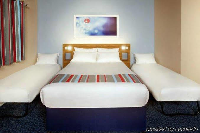 Travelodge Croydon Central Esterno foto