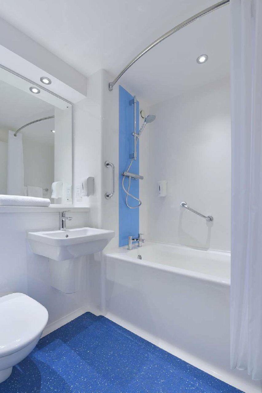 Travelodge Croydon Central Esterno foto